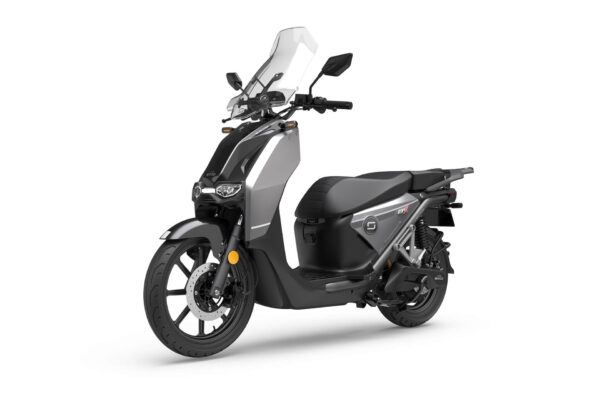 Super Soco CPX | elektriroller ELEKTRISÕIDUKID