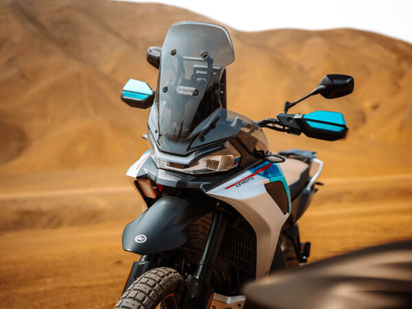 CFMOTO 800MT-X  | mootorratas