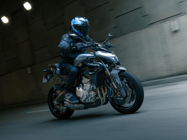 MOOTORRATTAD CFMOTO 675NK | mootorratas