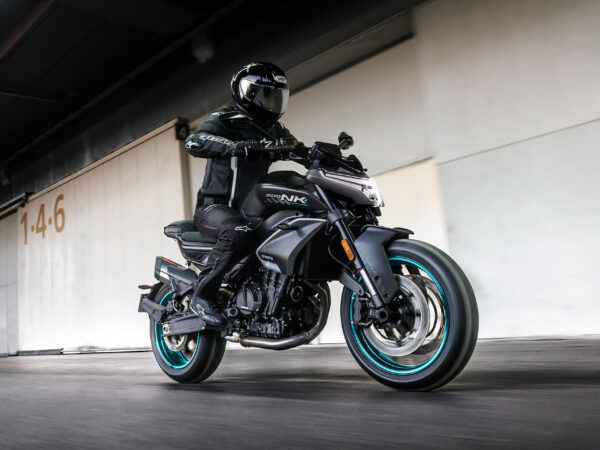 MOOTORRATTAD CFMOTO 800NK | mootorratas