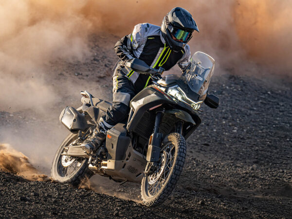 CFMOTO 1000MT-X mootorratas